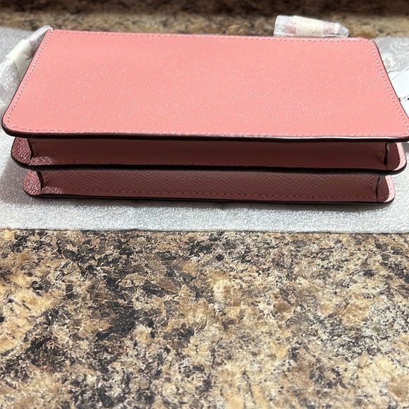 Coach Foldover Wristlet With Daisy Appliqué - Picture 6 of 10